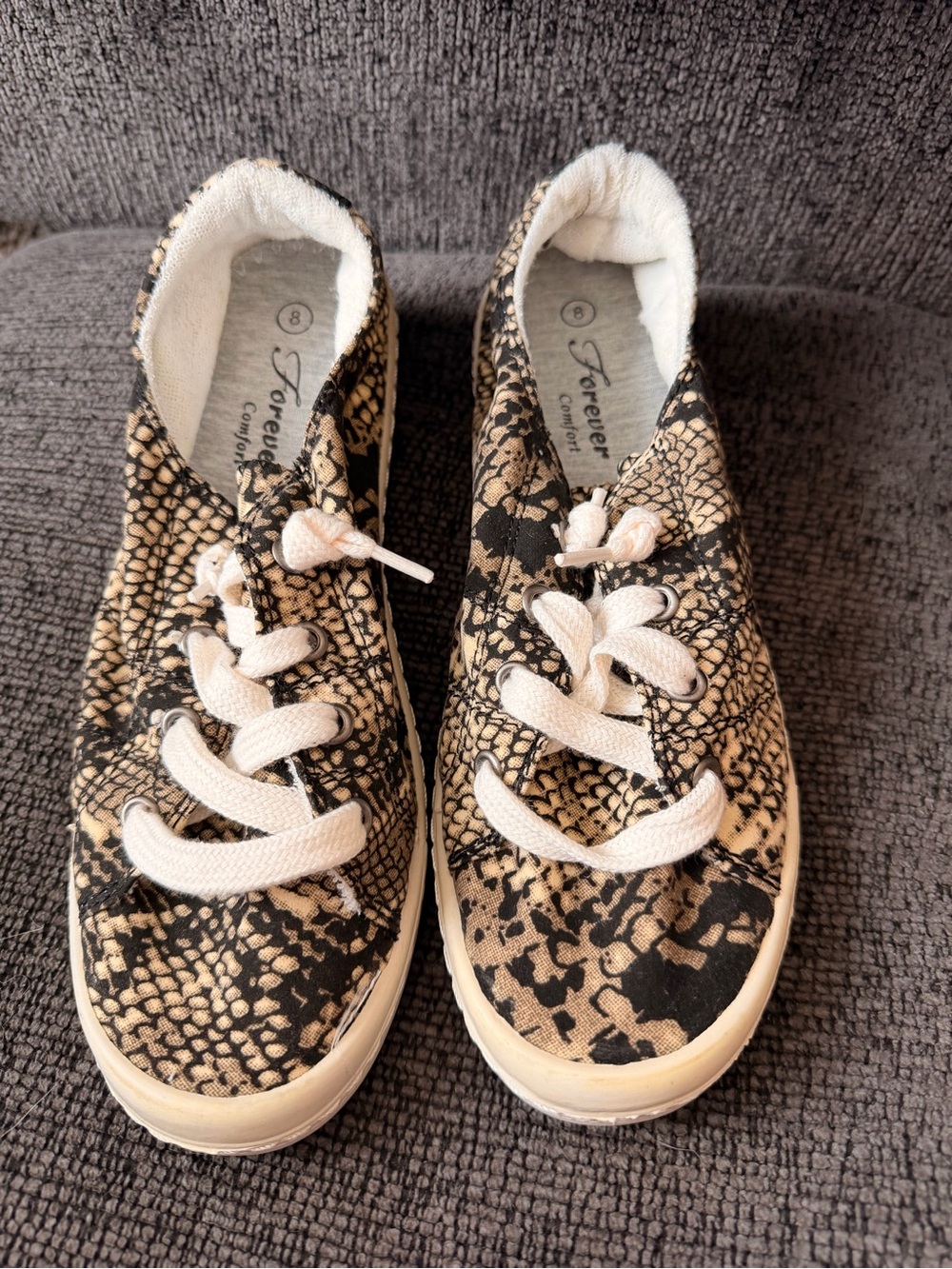 Forever Comfort Snake Print Canvas Sneakers - Black & Tan